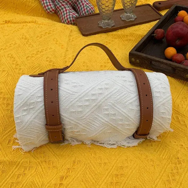 Ultimate Outdoor Comfort: Picnic Blanket Ground Mat