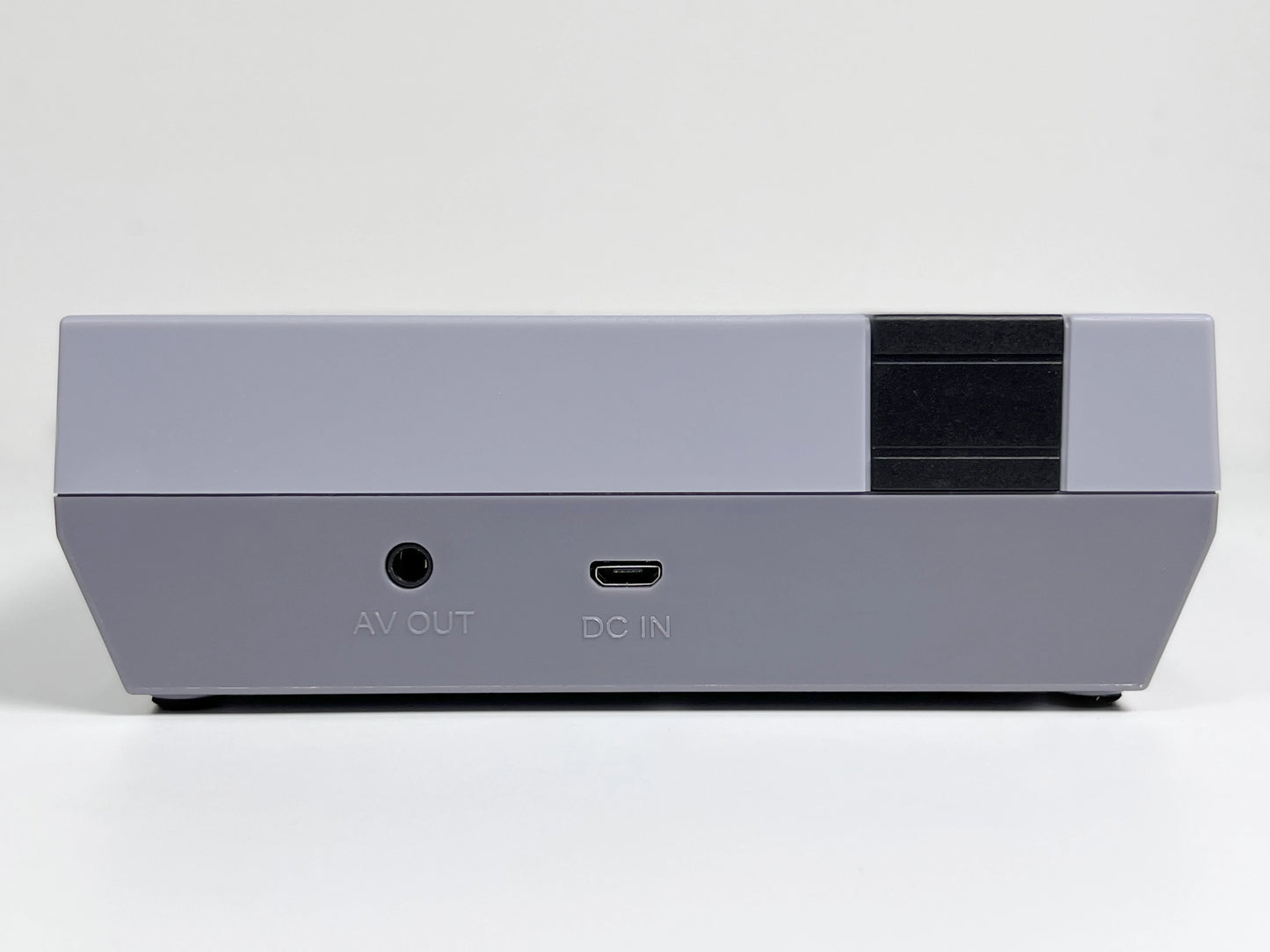 Retro Game Console – Classic 8-Bit Gaming Fun!
