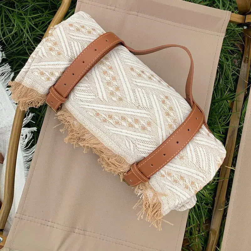 Ultimate Outdoor Comfort: Picnic Blanket Ground Mat