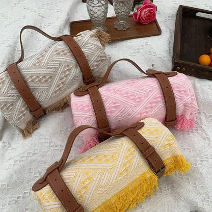 Ultimate Outdoor Comfort: Picnic Blanket Ground Mat